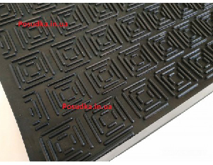 Протиковзкі гумові килимки на ступені